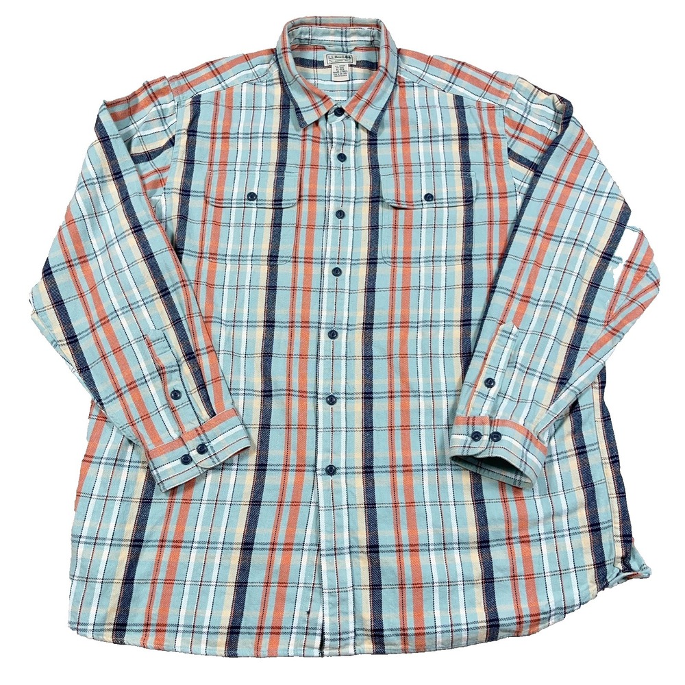 LL‎ Bean Flannel Shirt Men XL Light Blue Plaid Heavy Pockets Camp Hiking Adult